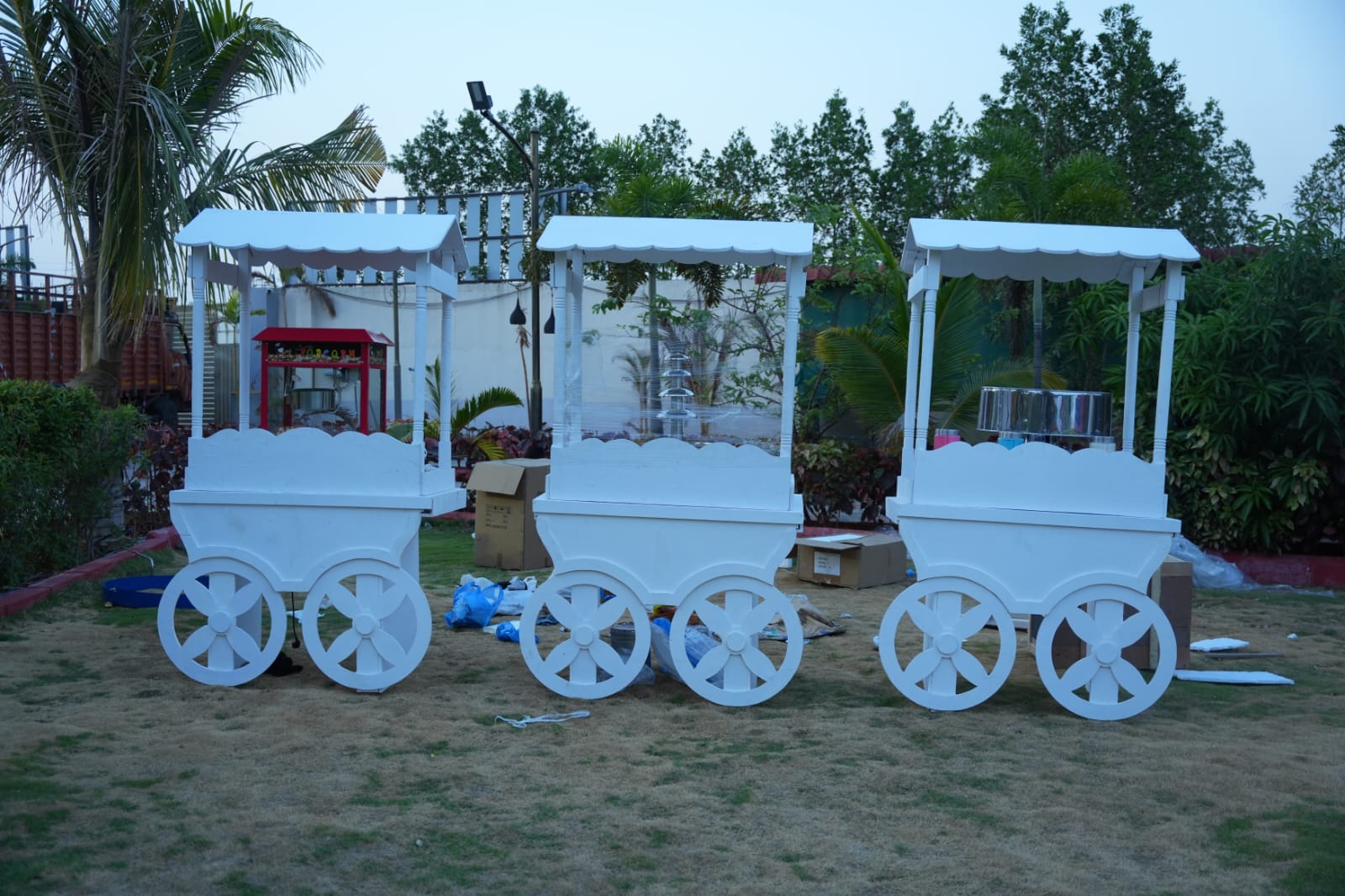 Premium Food Carts Rent in  for Birthday, Wedding, Corporate Events